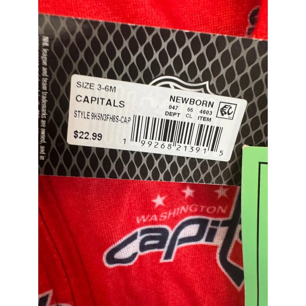 NHL Washington Capitals Infant Red Footed Sleeper Pajamas 3-6M NEW
